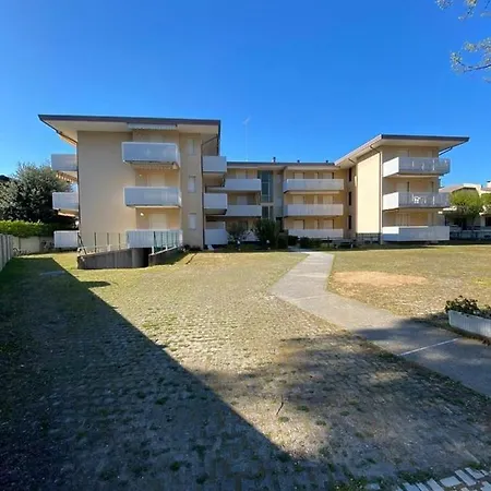 Cond Ai Tigli Apartment Lignano Sabbiadoro